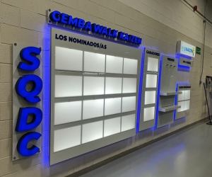 letras luminosas azul